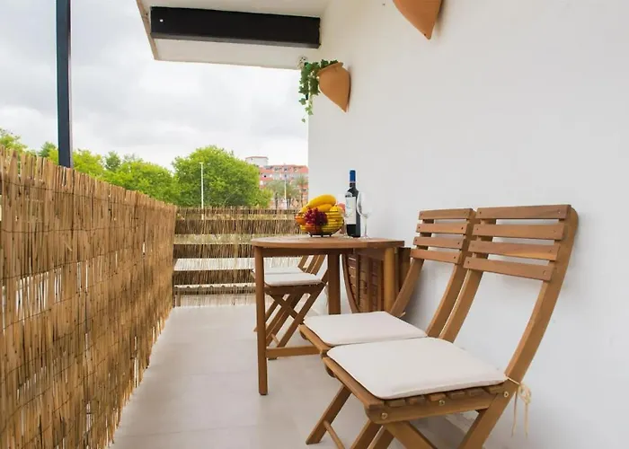 La Casita Bonita - 30M From The Arenal Beach - Private Parking