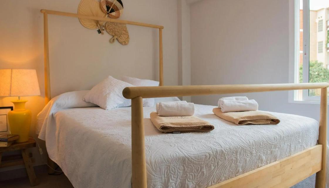 La Casita Bonita - 30m From The Arenal - Private Parking *